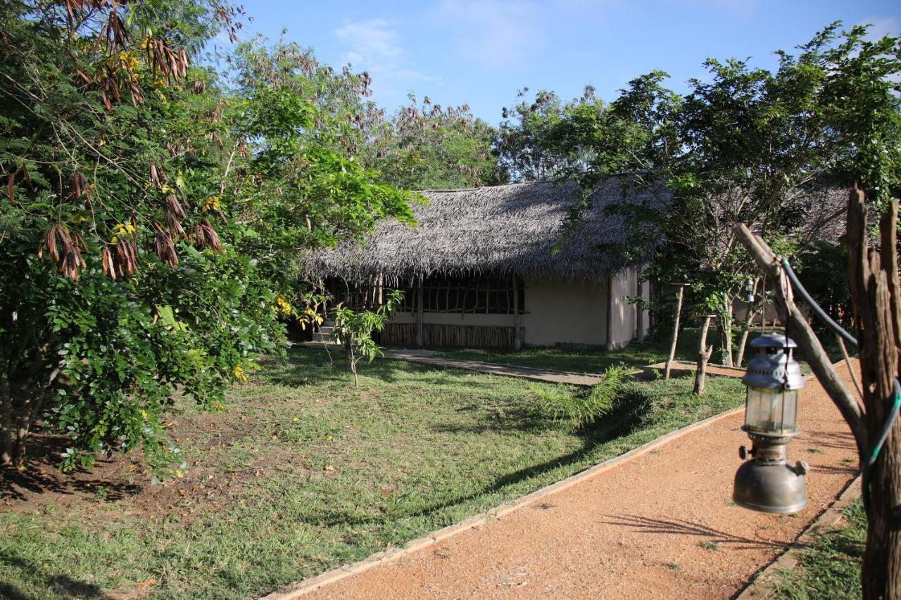 Nirvaan Safari Lodge Wilpattu Exterior foto